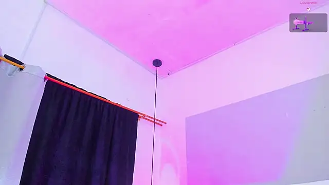 Snapshot of Emily_Gil1 chatting on March 17, 2026, 4:21 pm Emily Gil1 online show from March 17, 2026, 4:21 pm