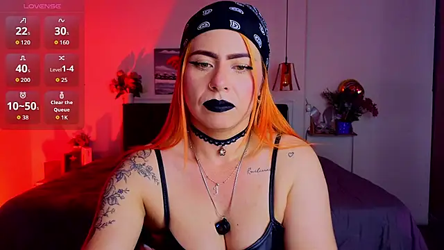 Dulce charlottee online show from October 4, 2025, 7:37 pm