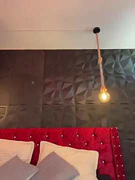 Ema azel online show from November 1, 2025, 1:27 pm