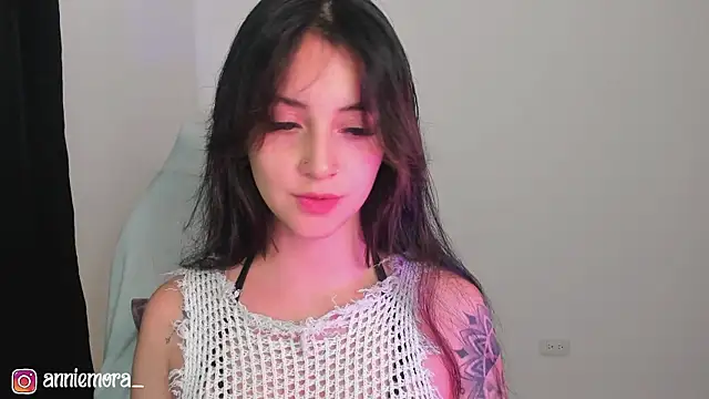 annie mora online show from January 24, 2025, 2:39 am