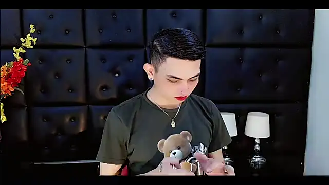 Daniela Pink  online show from March 23, 2026, 7:03 pm