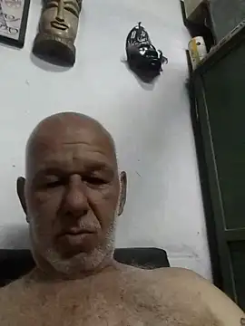 FabiQuilmes online show from March 1, 2025, 2:15 am