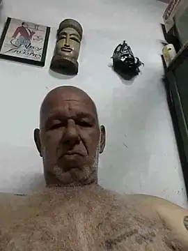 FabiQuilmes online show from March 20, 2025, 1:35 am