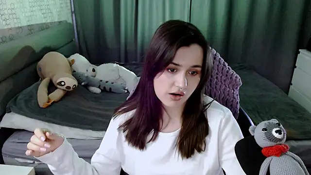 KiraYammy online show from January 31, 2025, 1:02 pm