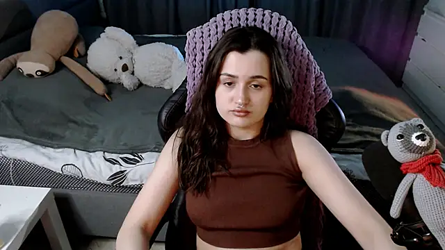 KiraYammy online show from January 12, 2025, 10:54 pm