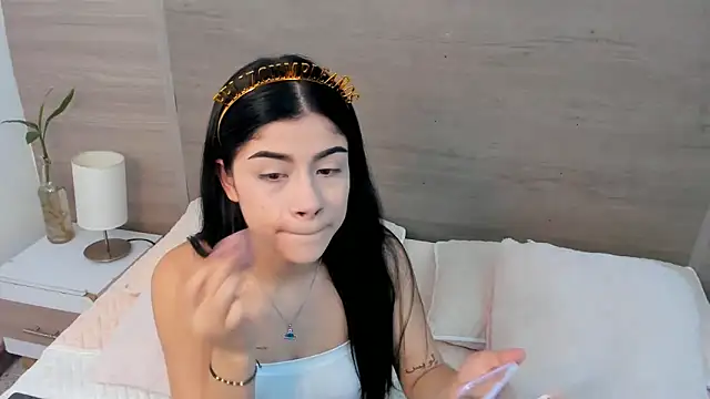 TifanyChill online show from March 2, 2026, 7:32 pm