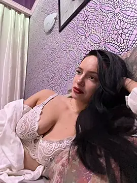 Kristis43 online show from July 22, 2026, 9:06 pm