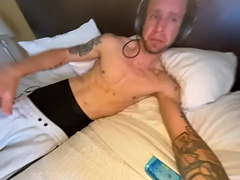 Alphanik4 online show from February 27, 2026, 5:07 am