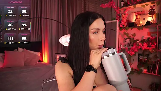 LunaNight online show from September 27, 2025, 8:48 pm