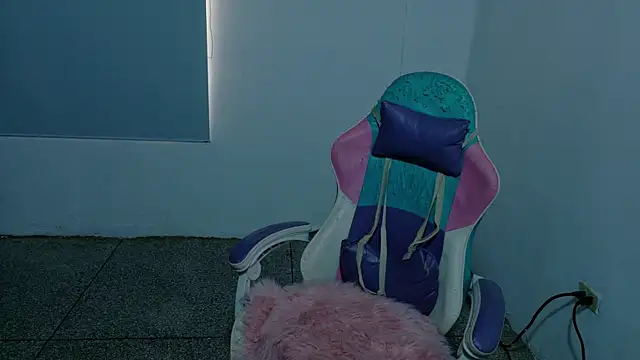 Snapshot of WandaDoll chatting on February 7, 2026, 12:13 pm WandaDoll online show from February 7, 2026, 12:13 pm