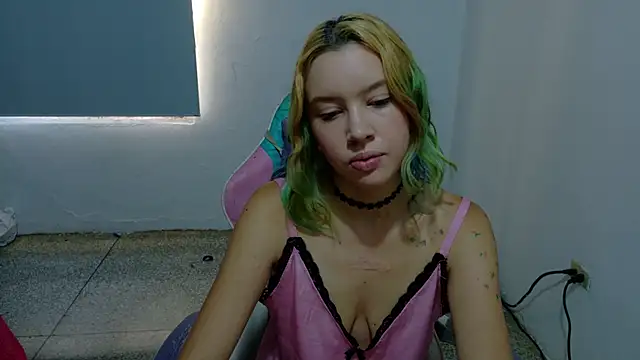 Snapshot of WandaDoll chatting on February 24, 2026, 12:06 pm WandaDoll online show from February 24, 2026, 12:06 pm