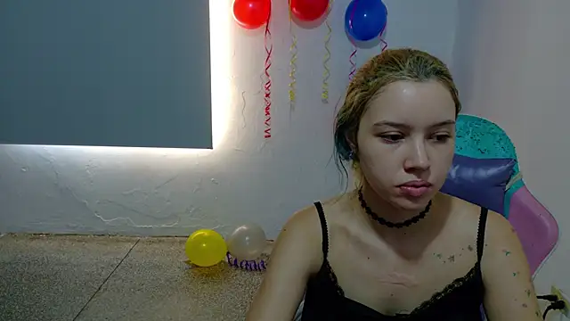 Snapshot of WandaDoll chatting on February 17, 2026, 12:46 pm WandaDoll online show from February 17, 2026, 12:46 pm