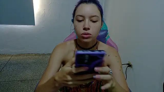 Snapshot of WandaDoll chatting on March 10, 2026, 12:09 pm WandaDoll online show from March 10, 2026, 12:09 pm