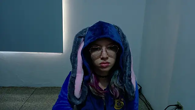 Snapshot of WandaDoll chatting on March 18, 2026, 12:08 pm WandaDoll online show from March 18, 2026, 12:08 pm