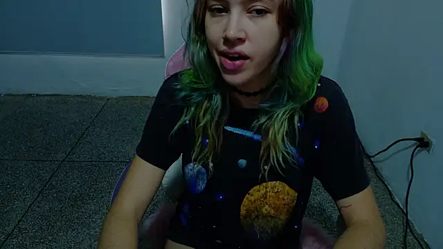 Snapshot of WandaDoll chatting on February 11, 2026, 12:05 pm WandaDoll online show from February 11, 2026, 12:05 pm