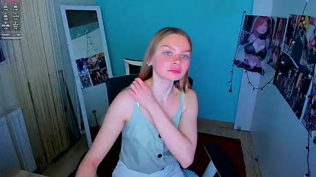 Molly sweetie online show from March 18, 2025, 10:07 am