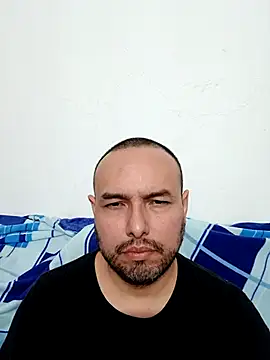 Snapshot of ElSunEagle chatting on February 16, 2026, 1:15 am ElSunEagle online show from February 16, 2026, 1:15 am