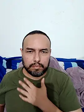 Snapshot of ElSunEagle chatting on March 7, 2026, 1:56 am ElSunEagle online show from March 7, 2026, 1:56 am