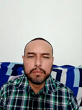 Snapshot of ElSunEagle chatting on March 2, 2026, 2:12 am ElSunEagle online show from March 2, 2026, 2:12 am