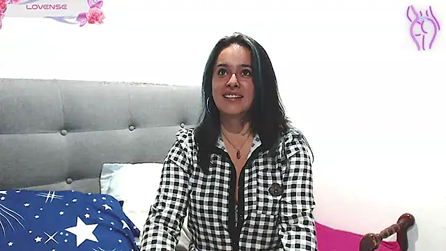 MagicStephany  online show from March 14, 2026, 12:16 am