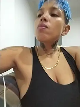 Dirty Zoe online show from June 12, 2026, 4:10 am