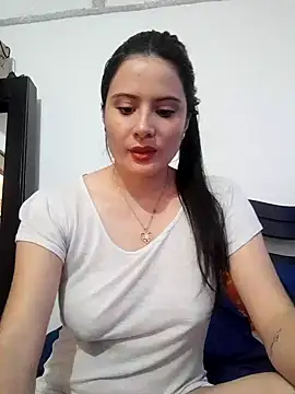 Zoe Clark  online show from January 25, 2025, 6:57 pm