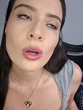 Zoe Clark  online show from February 19, 2026, 6:49 pm