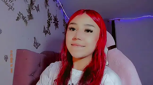 madisonx17 online show from March 19, 2025, 4:14 am