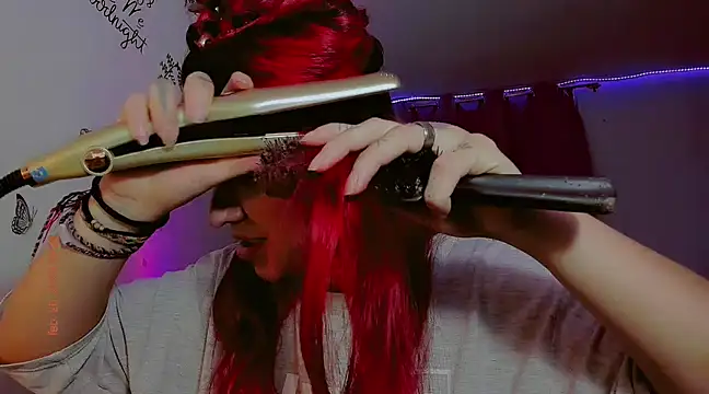 madisonx17 online show from February 26, 2025, 11:30 pm