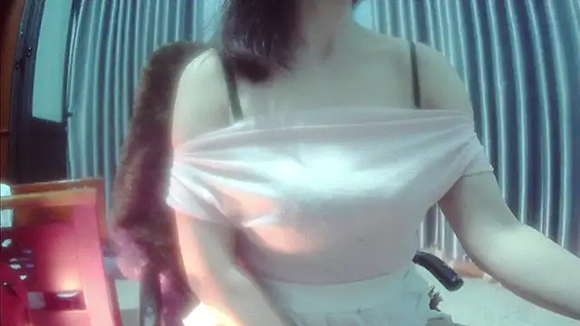 Yii-Ser online show from February 12, 2026, 2:50 pm