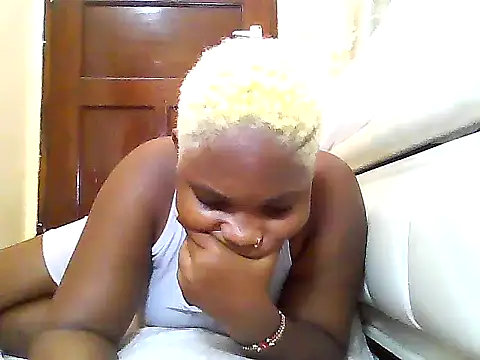 SexyKimberly23 online show from August 3, 2026, 6:21 am