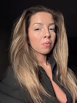 SonyaD  online show from February 16, 2025, 3:15 am