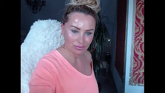 eyesangel22 online show from March 13, 2025, 2:44 pm