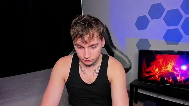 Chris Tyson online show from October 5, 2025, 9:33 am