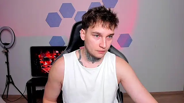 Chris Tyson online show from December 18, 2025, 9:36 am