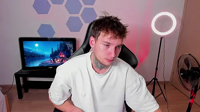 Chris Tyson online show from September 8, 2025, 9:25 pm