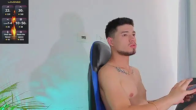 EdwardRoss  online show from March 4, 2026, 9:00 pm