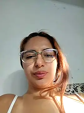 Kate lorens9 online show from October 1, 2025, 11:47 am