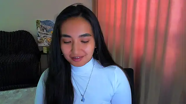 worldofkim online show from February 26, 2025, 10:49 am