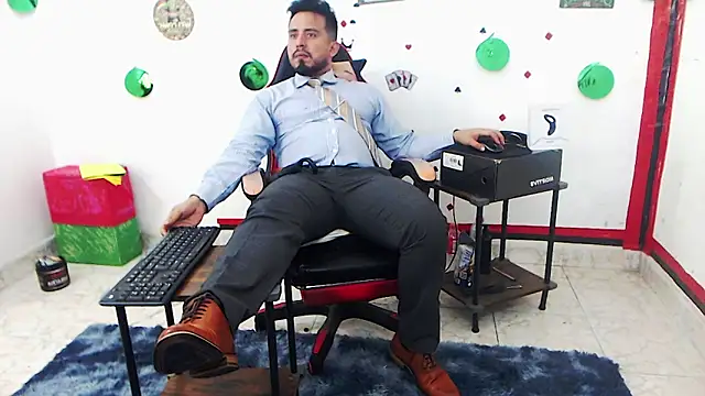 KalethBigDick online show from April 30, 2026, 2:02 pm