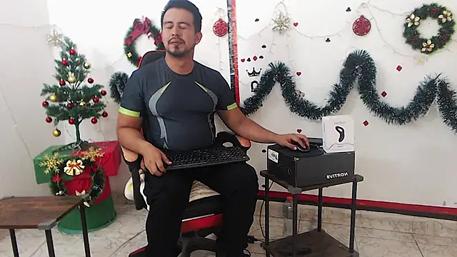 KalethBigDick online show from January 11, 2026, 10:38 pm