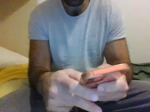 Snapshot of coppai200 chatting on February 20, 2026, 11:45 am coppai200 online show from February 20, 2026, 11:45 am