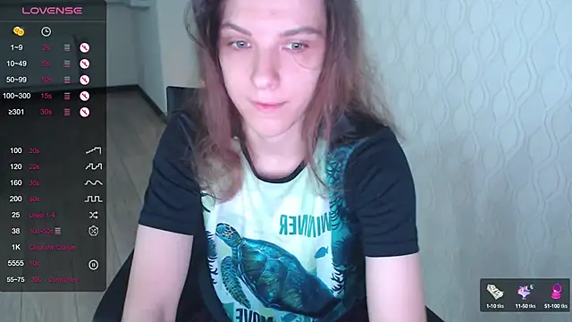 LisaHeart online show from October 6, 2025, 6:08 pm