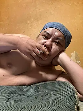 punk0805 online show from October 3, 2025, 8:27 am