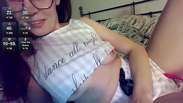 Athena play online show from March 11, 2025, 9:37 pm