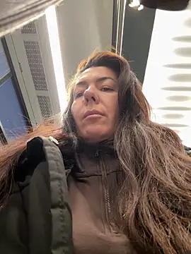 eveangelll online show from February 6, 2026, 5:14 am