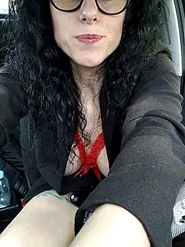 SofiaMori online show from April 9, 2026, 2:01 pm