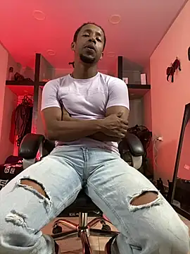 AlejoKhalifa  online show from July 3, 2026, 5:30 pm