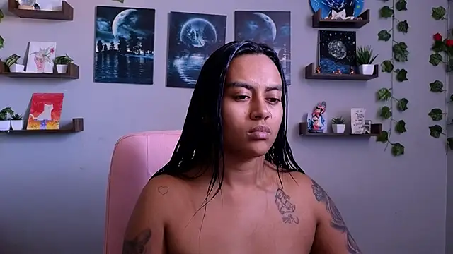 macey elliot  online show from September 14, 2025, 9:37 pm