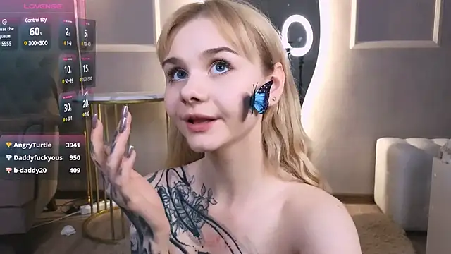 Britney Lynch online show from March 13, 2025, 6:26 am